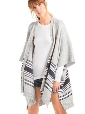 GAP Gray Striped Poncho Sweater knit cape soft one size